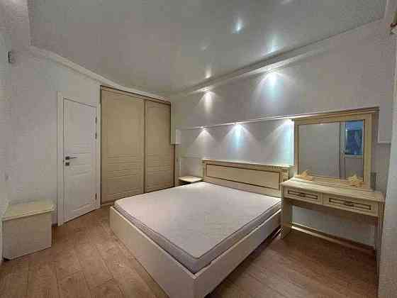 Велика 3-кімнатна з ремонтом та атмосферою у ЖК закритого типу Ирпень