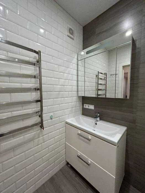 Велика 3-кімнатна з ремонтом та атмосферою у ЖК закритого типу Ирпень - изображение 8