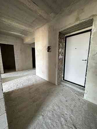 Продається 3х кімнатний сирець в Готовому Будинку Жк Містечко Козацьке Крихівці