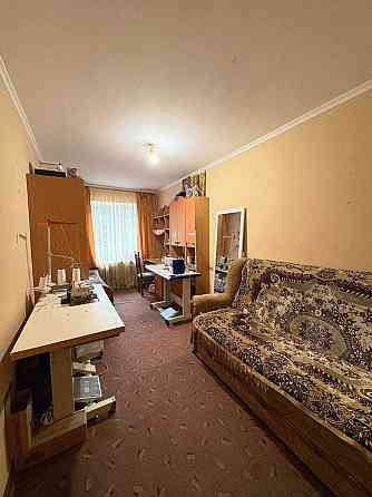 $$ Продам 3-кімнатну квартиру, цегляний будинок, Здолбунів Здолбунів