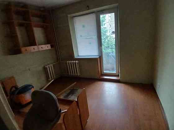 3-х кіин вул Мирослава Поповича(Семешко) 17 Академгородок Київ