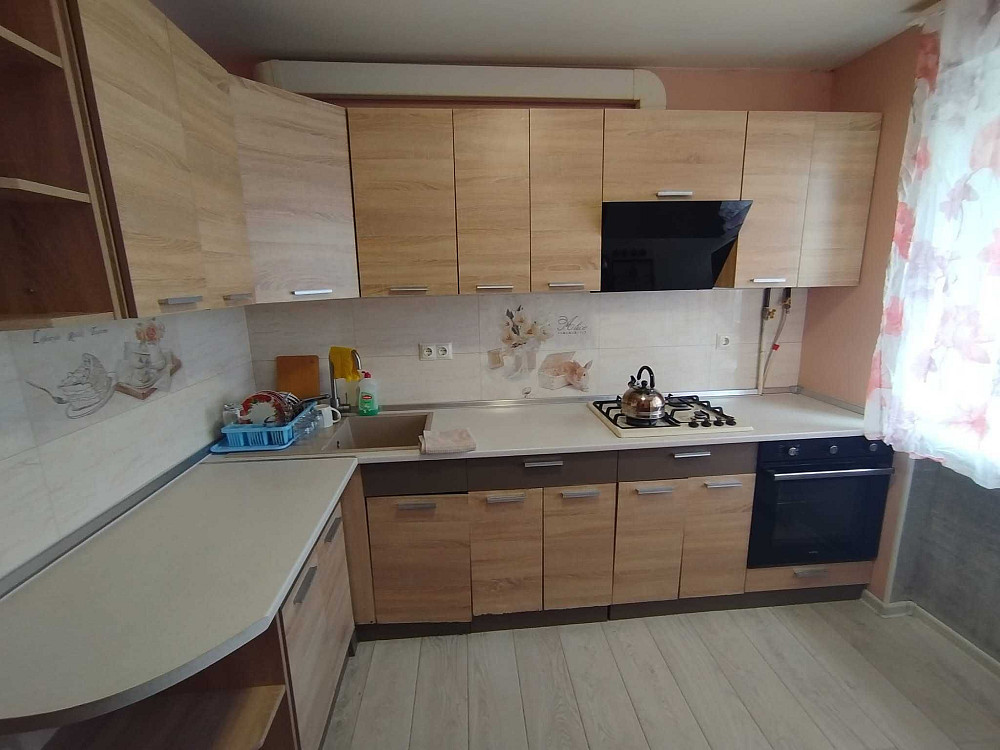 Продам 2 комнатную чешку в ТОП районе города с капитальным ремонтом Чорноморськ - зображення 1