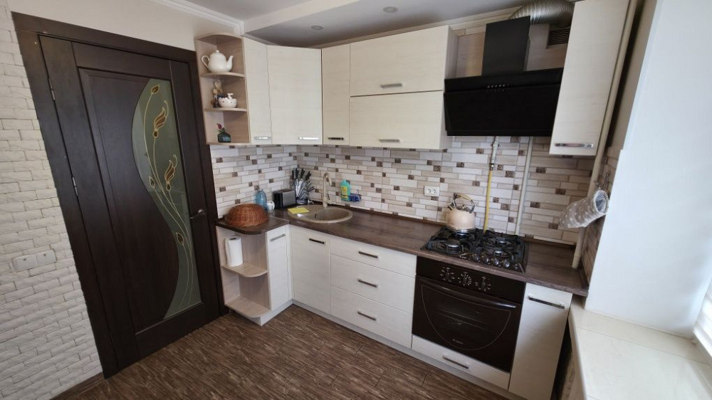 Продам 2 кімнатна "ЧЕШКА" квартиру з ремонтом. Паркова зона Чернівці - зображення 7