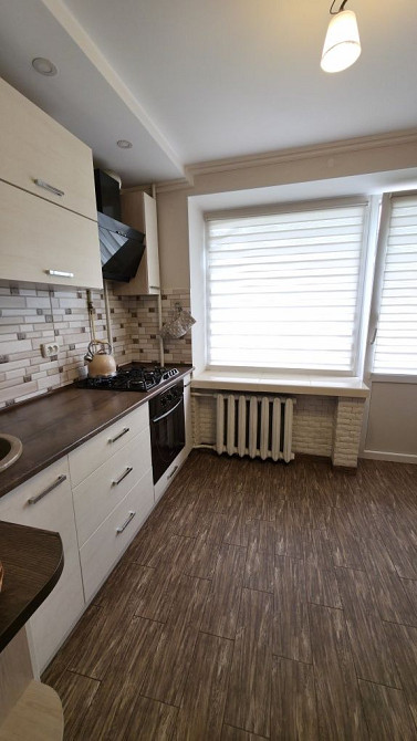 Продам 2 кімнатна "ЧЕШКА" квартиру з ремонтом. Паркова зона Чернівці - зображення 6