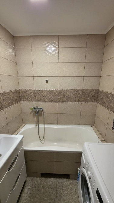 Продам 2 кімнатна "ЧЕШКА" квартиру з ремонтом. Паркова зона Чернівці - зображення 4