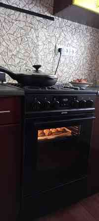 Продам 2-х кімнатну квартиру на селищі "Ливмаш" Павлоград