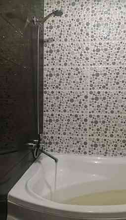 Продам 2-х кімнатну квартиру на селищі "Ливмаш" Павлоград