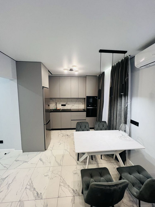 1к квартира з ремонтом в ЖК Lalaland. Берковецька. ТРЦ Lavina. Киев - изображение 1