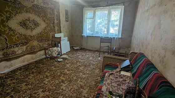 Продає 2 кімн.по вул станційній Ужгород