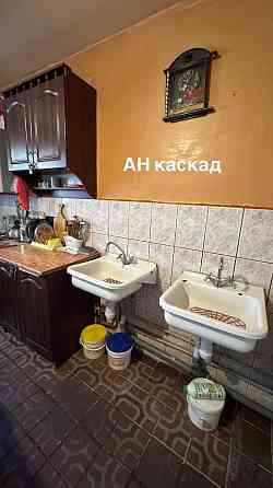 Продам 1 комнатную гостинку.Малышева. Харьков