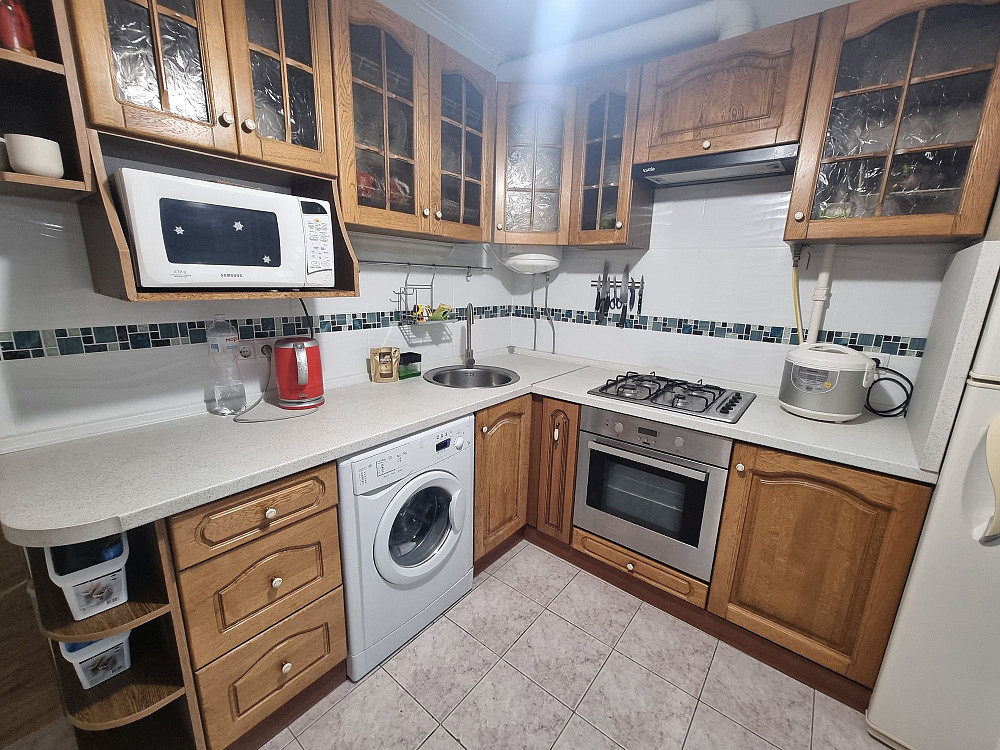 Продам 3 км кварт  бульвар Ігоря Шамо 10 метро Лівобережна Лівий берег Киев - изображение 1