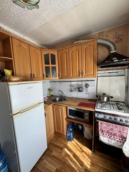 Терміновий продаж 2 кімнатної квартири в районі Шкільна біля 3 лікарні Черкассы - изображение 4