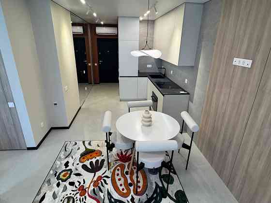 Продаж квартири бізнес-класу в ЖК White Lines (Вайт Лайнс) Киев