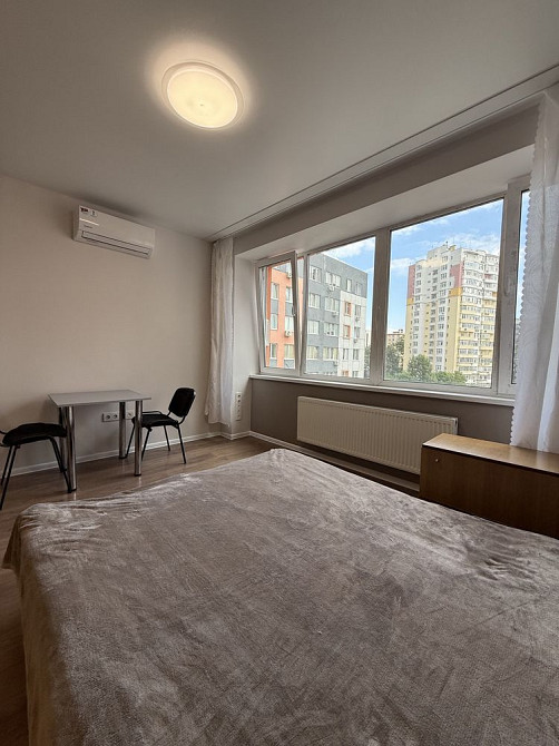 Продам квартиру студію з ремонтом! Поруч парк Ирпень - изображение 1