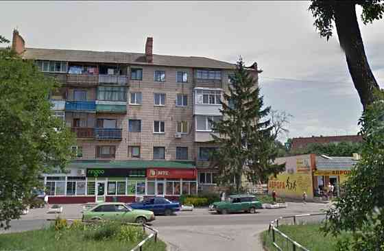 Продам 4-кімнатну квартиру в серці Гадяча — під ремонт. Гадяч