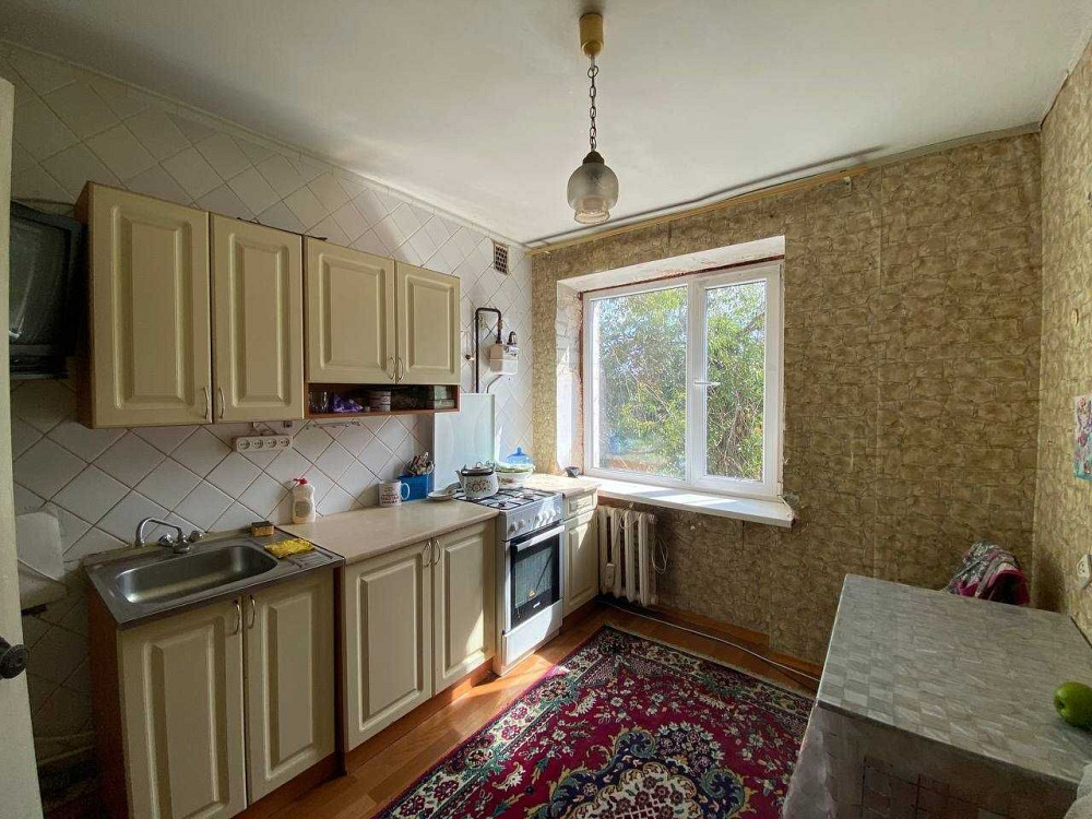 Продается 4-комнатная «чешка», по ул. Свято-Николаевская Кривий Ріг - зображення 1