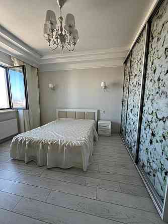 Оренда 22 Жемчужина  2 спальні кухня студия  вул. Болгарская Одеса