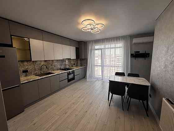 Оренда 3-х кімнатної квартири 89м2 Івано-Франківськ . Ивано-Франковск