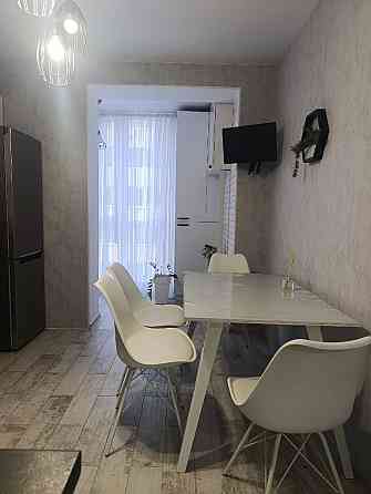 Сдам 1 комнатную квартиру в ЖК Чайка на Сахарова Ліски