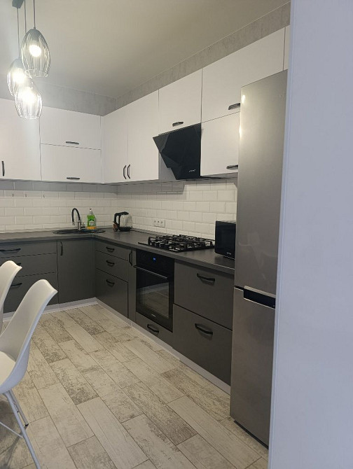 Сдам 1 комнатную квартиру в ЖК Чайка на Сахарова Лески  - изображение 2