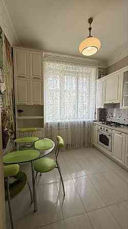 Оренда 2-кім. квартири на Печерську, провулок Є. Гуцала 5 Киев