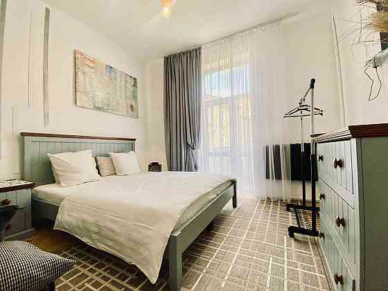 довготривала оренда  2 кім біля універу Львов