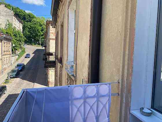 довготривала оренда  2 кім біля універу Львов