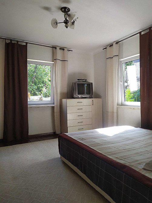 у Продається 2-кімнатна квартира (1/3 будинку) порцуч з центром Ровно - изображение 1