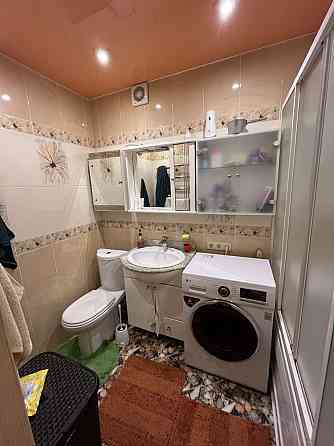 Продам 2 кімнатну квартиру зупиннка Боженко Полтава