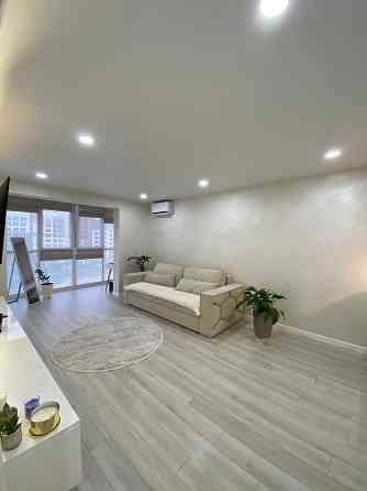 1-кімн. НОВОБУДОВА з євроремонтом по просп.Незалежності Черновцы