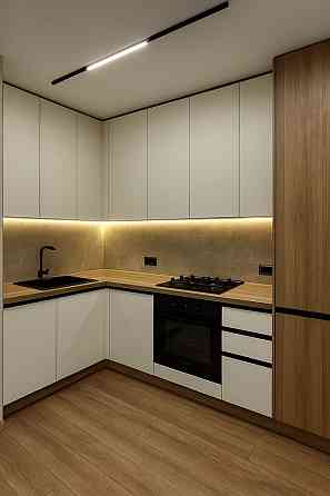 3-кімнатна біля центру повністю готова для проживання Ивано-Франковск