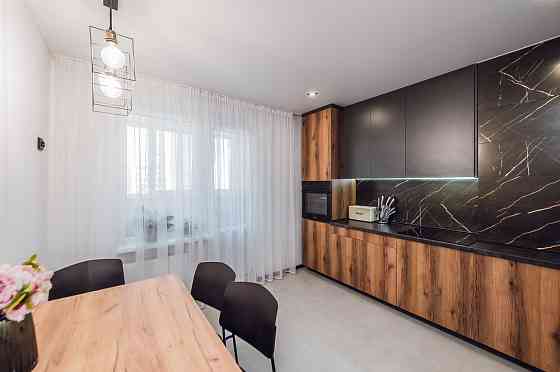 2 кімнатната квартира, Ревуцького 54а, м. Хархівська Київ