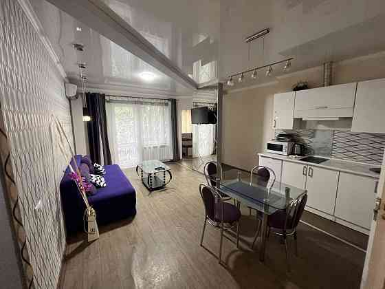 Оренда 2х к.к. в центрі від 1-2 місяців, вул.Маріупольська. Николаев