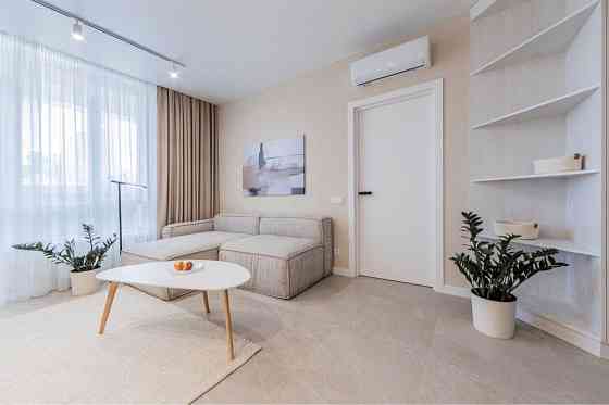 Оренда 2 км  50м2 Новопечерська Вежа ГЕНЕРАТОР Печерськ липки Киев