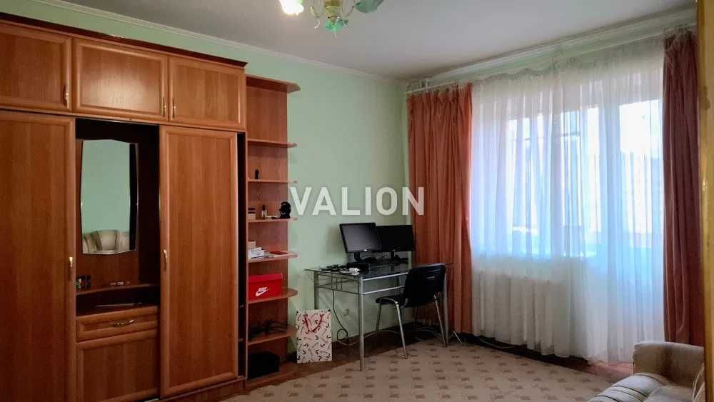 Продаж 2 кім. квартири ремонт, метро Харківська вул. Вишняківська Київ - зображення 2