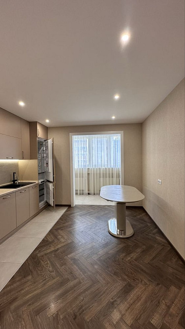 Затишна 2-кімнатна квартира з великою кухнею. Київ - зображення 4