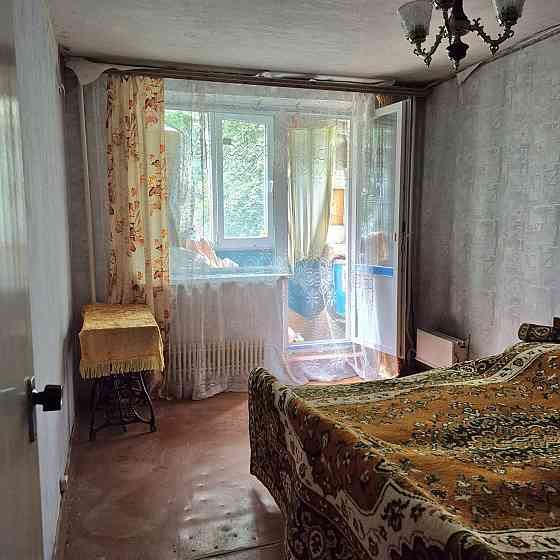 Продам 3 комнатную, 2 этаж/ 9 Харьков