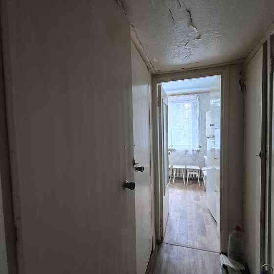 Продам 3 комнатную, 2 этаж/ 9 Харьков