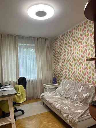 Терміновий продаж трьокімнатної біля метро (403959) Харьков