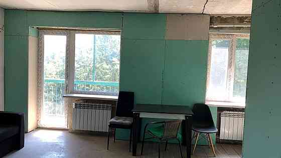 Двокімнатна квартира від власника з початковим ремонтом. Київ