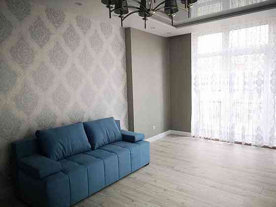 Оренда СУЧАСНОЇ 2-кім кв. ЖК " Семицвіт " вул. Шевченка 60 Львов