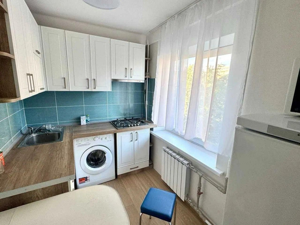 Оренда Березняки Русанівка Бучми Тичини Миколайчука SF Киев - изображение 1