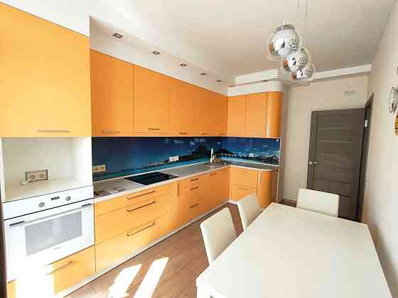 Оренда  Паркові озера Автограф  Метро Дарниця SF Киев