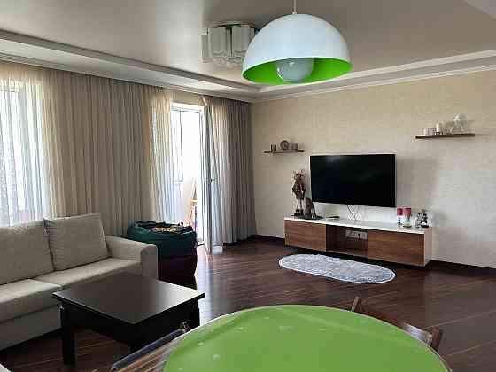 Сдам в аренду 2-х к. кварт. пр-т Науки. ОТЛИЧНЫЙ ремонт. Павлово Поле Харьков