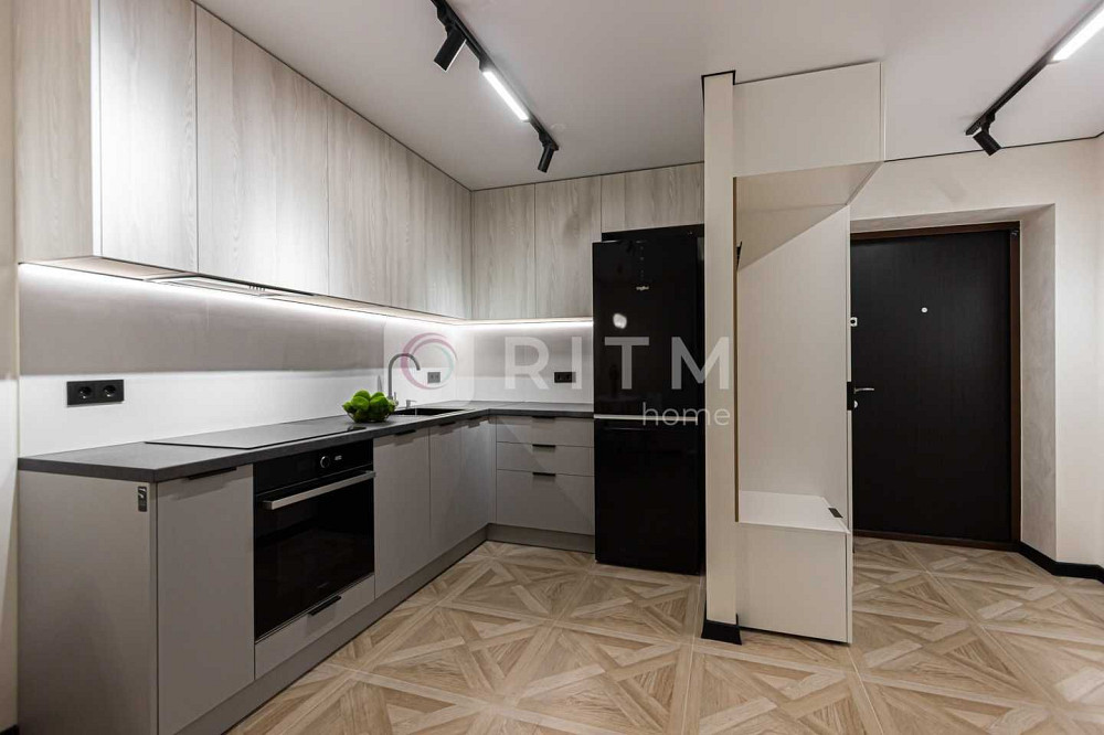 Продається 2-к. квартира з дизайнерським ремонтом у ЖК “Ріел Сіті” Львов - изображение 4