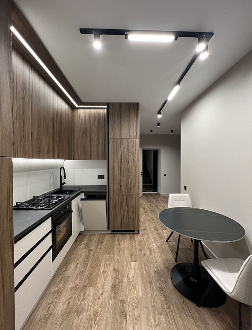 Продаж нової  1 кімнатної квартири  39 м2 в ЖК"Софія Клубний" Софиевская Борщаговка - изображение 2