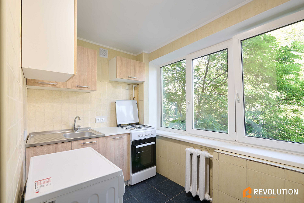 БЕЗ% Продаж Бульвар Верховної Ради 18А Дарниця Чернігівська Київ - зображення 4