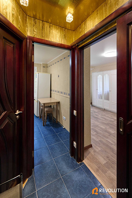 БЕЗ% Продаж Бульвар Верховної Ради 18А Дарниця Чернігівська Київ - зображення 5