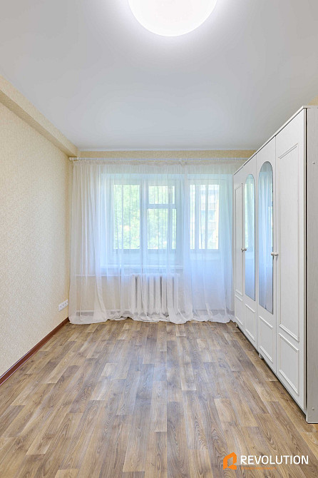 БЕЗ% Продаж Бульвар Верховної Ради 18А Дарниця Чернігівська Київ - зображення 2