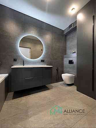 Продажа идеальной 3комн. квартиры в центре города, новострой! 2й этаж Днепр